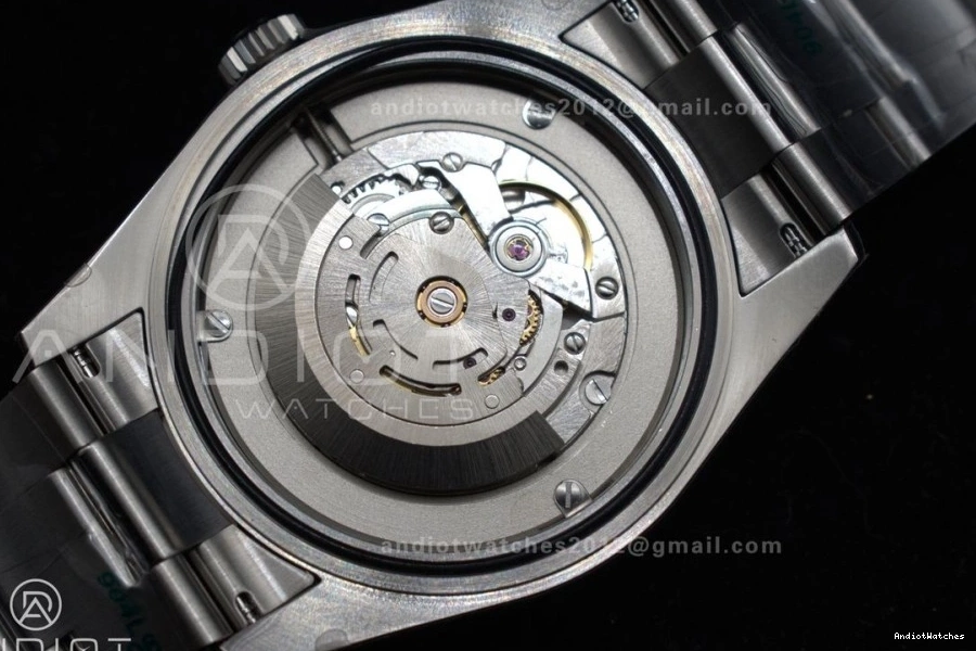 1090 Upgraded ZF 1:1 Best Green A 904L SS 326934 Sky-Dweller on Dial Edition Bracelet SS 0111